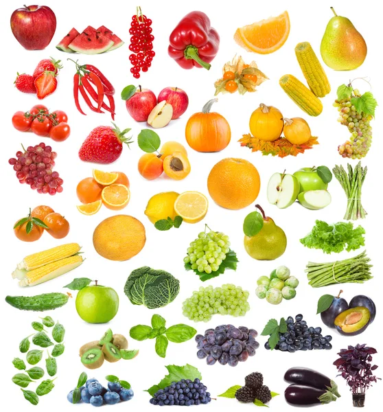 Набор с фруктами, ягодами и травами — стоковое фото