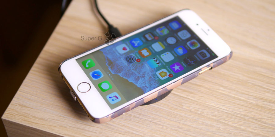 Беспроводная зарядка Qi для iPhone 6 позволяет заряжать смартфон даже в чехле